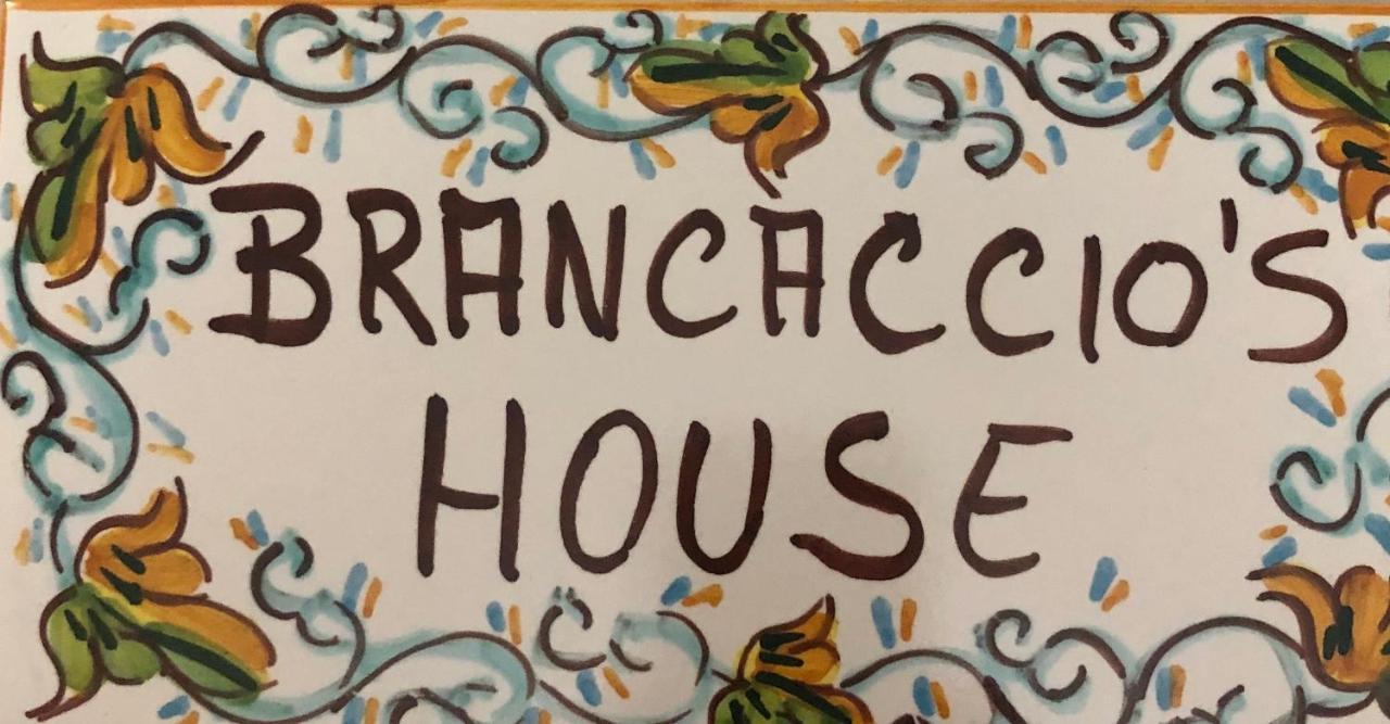 Brancaccio'S House Ξενοδοχείο Νάπολη Εξωτερικό φωτογραφία